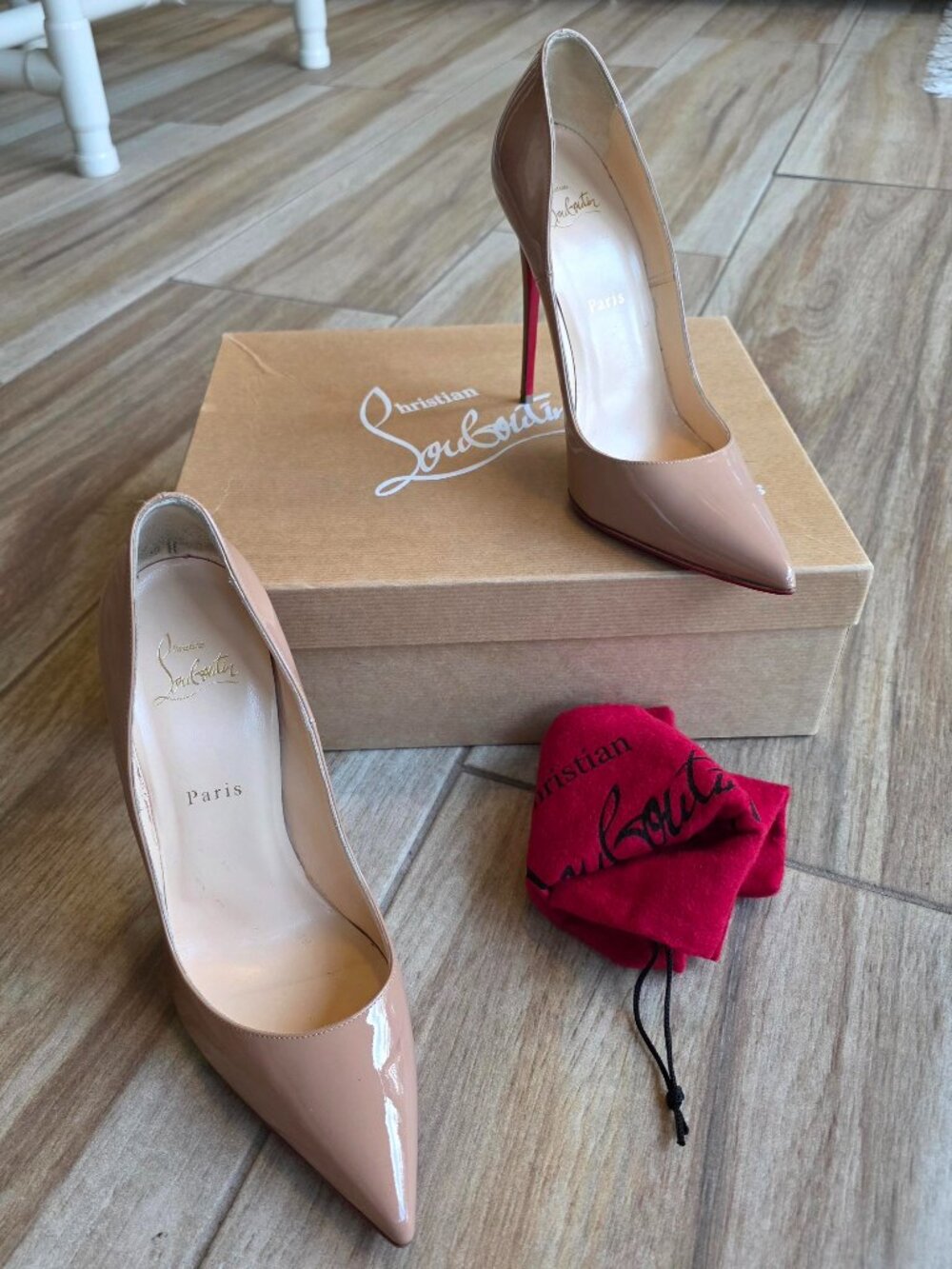 Christian Louboutin So-Kate 120 Nude Patent Leather Pumps Shoe Eur. 39.5